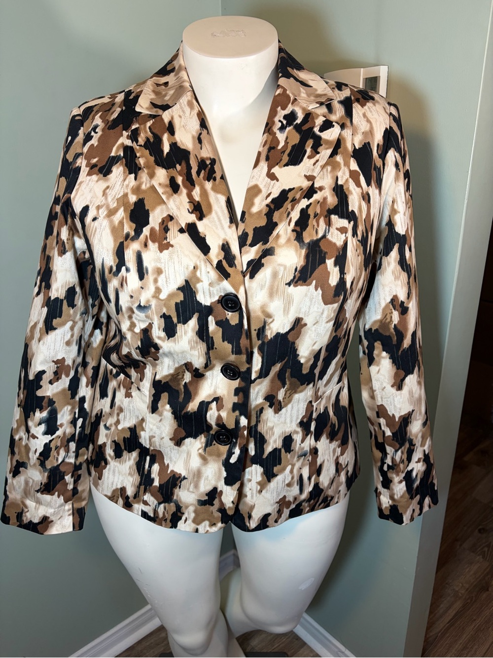 Laura Women’s Brown & Black Patterned Blazer Jacket